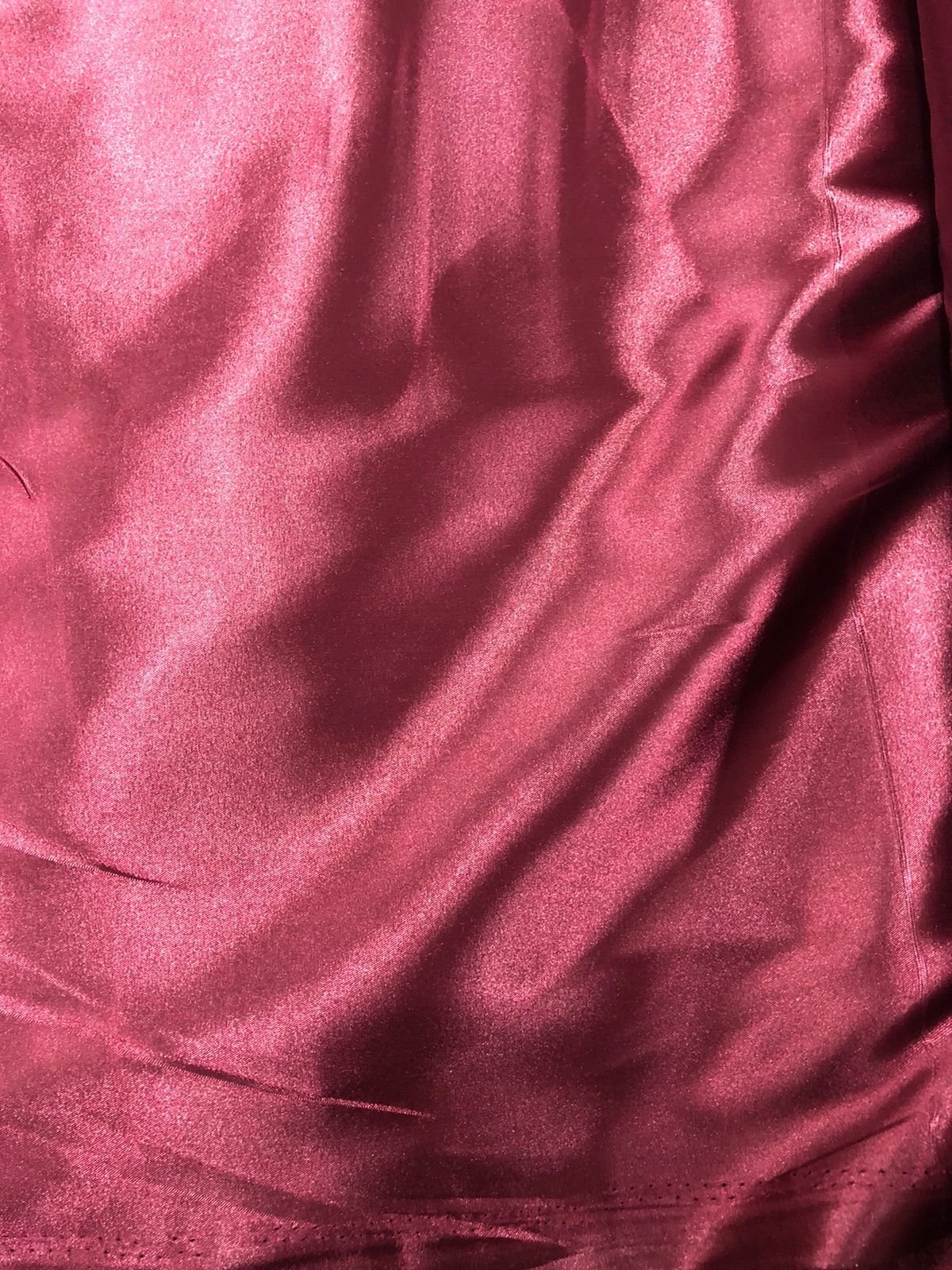 tecidos-cetim-tecido-de-cetim-vermelho-com-elastano--p-1660851717608